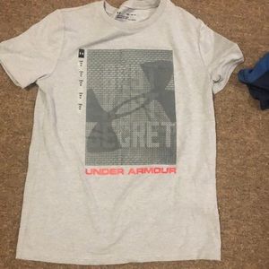 Under Armour t shirt